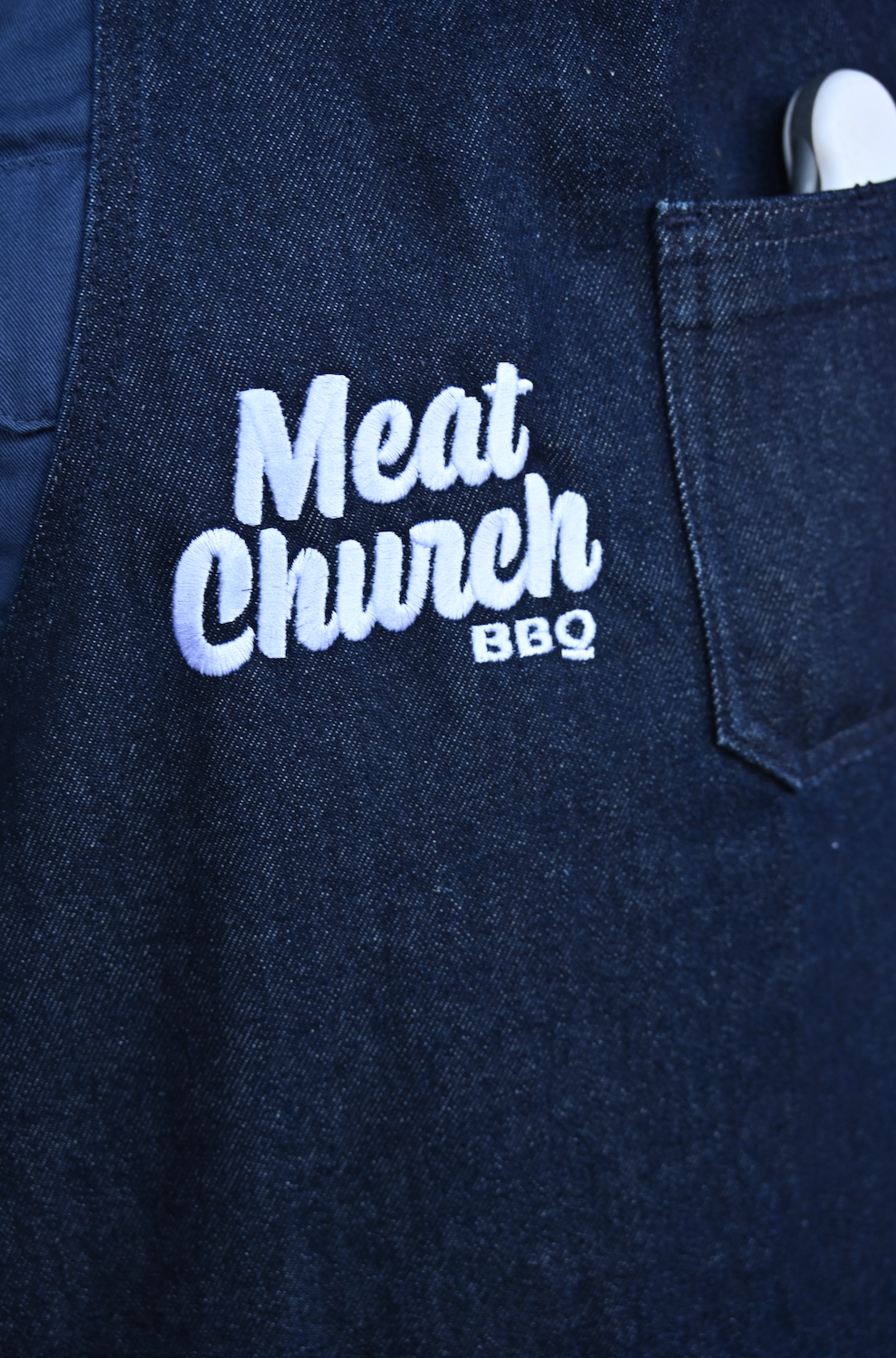hedley-and-bennett-meat-church-apron-navy-g1 Screenshot_2024-07-03_at_2.52.19_PM.png